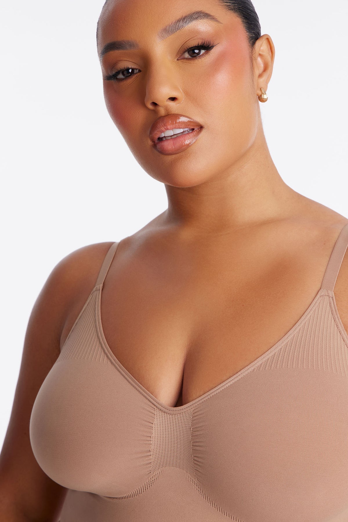 Hourglass Seamless Sculpting Bodysuit - BYS